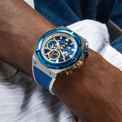 Guess GW0713G1